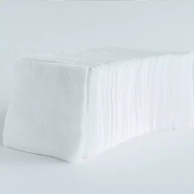 tamponi di garza aperti_